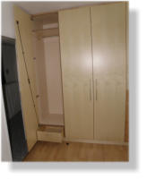 Schrank mit Schublade